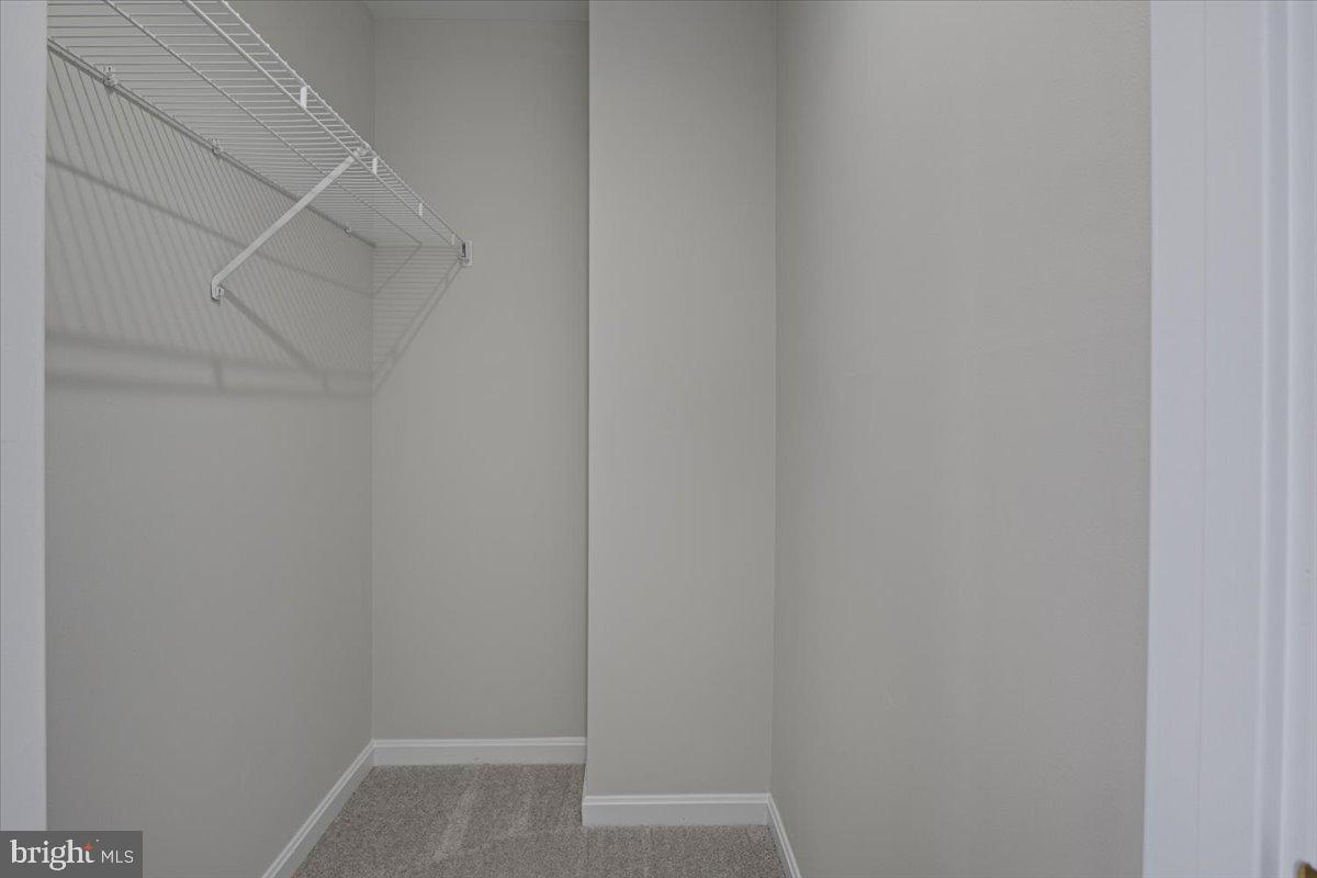 CENTREVILLE GREEN - Residential