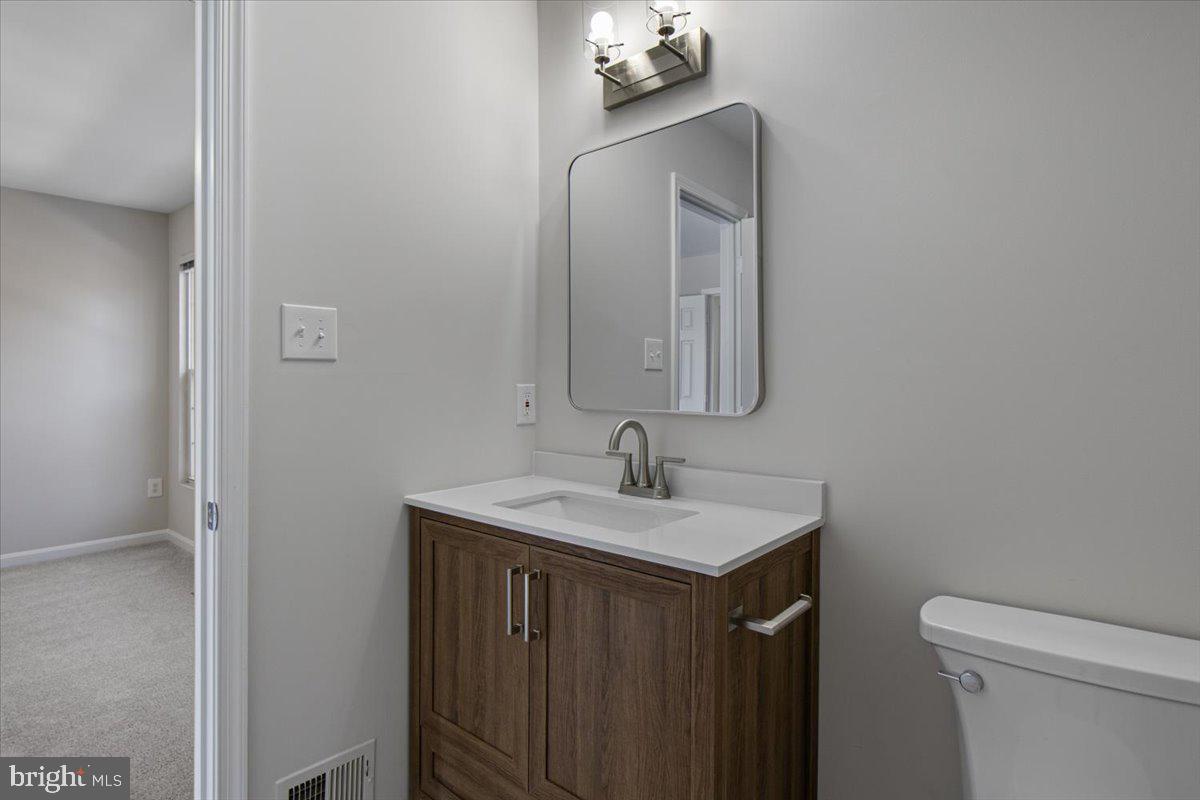 CENTREVILLE GREEN - Residential