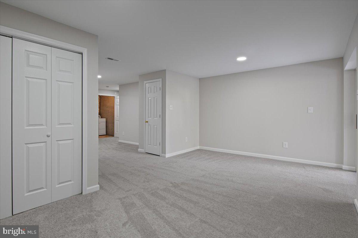 CENTREVILLE GREEN - Residential