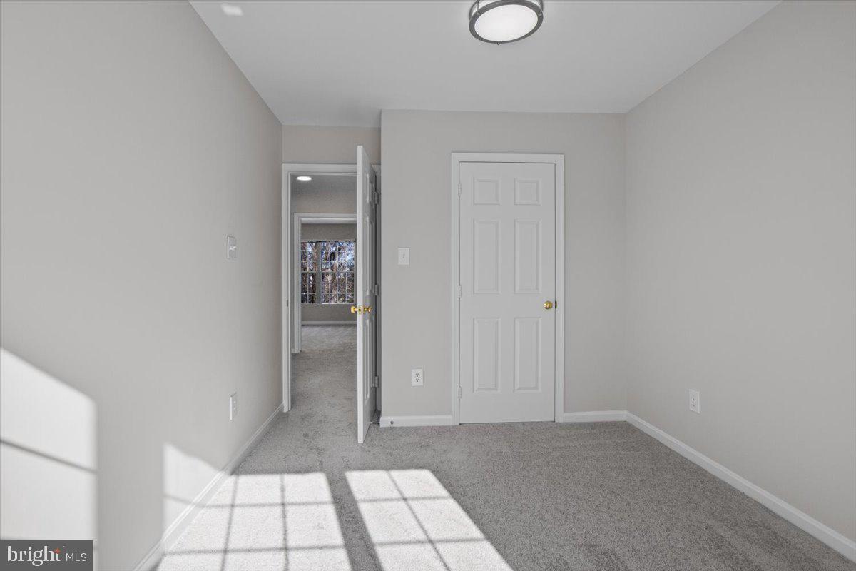 CENTREVILLE GREEN - Residential