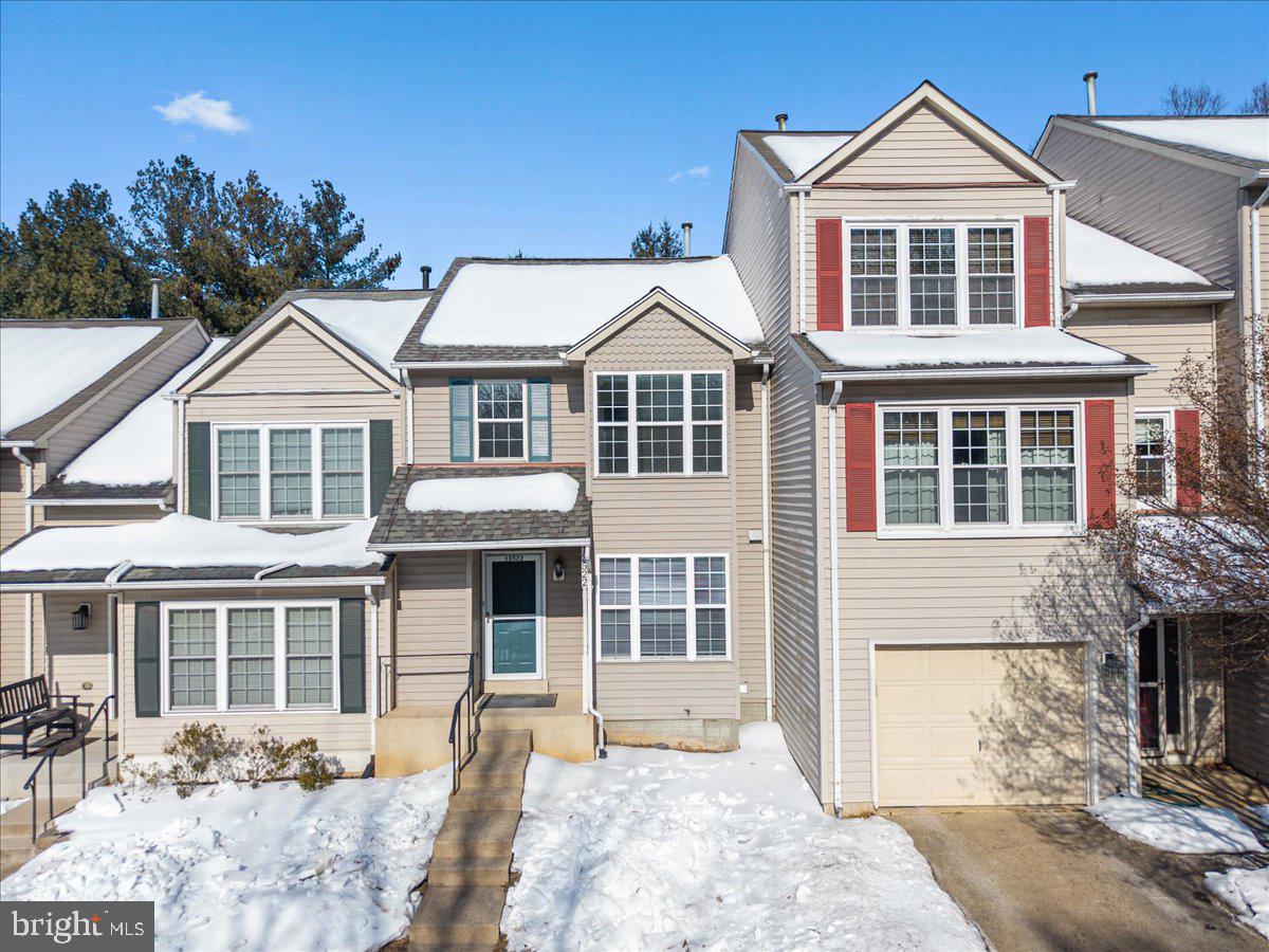 CENTREVILLE GREEN - Residential