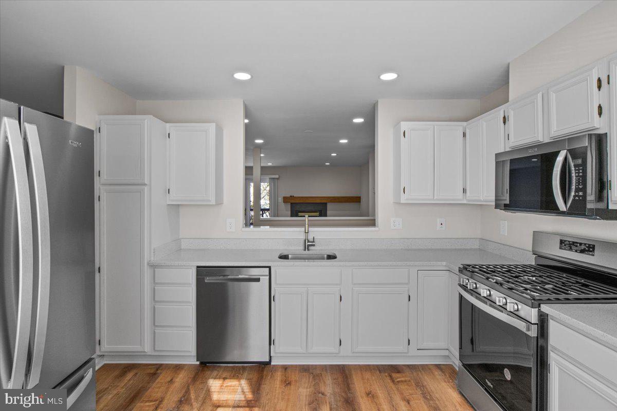 CENTREVILLE GREEN - Residential