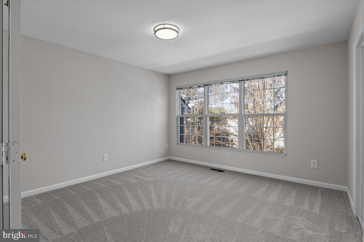 CENTREVILLE GREEN - Residential