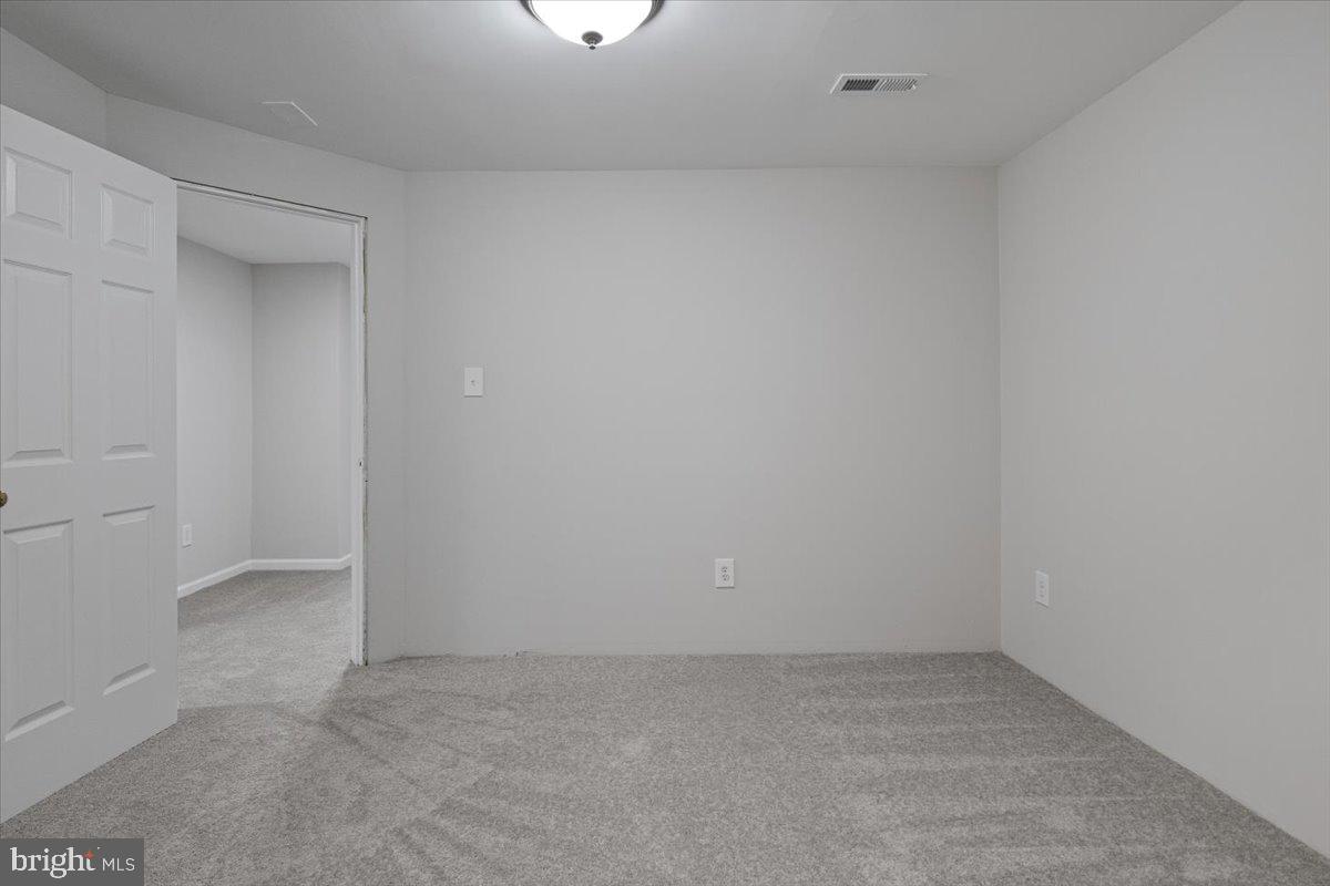 CENTREVILLE GREEN - Residential