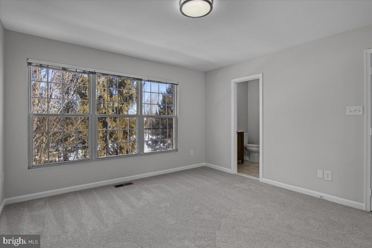 CENTREVILLE GREEN - Residential