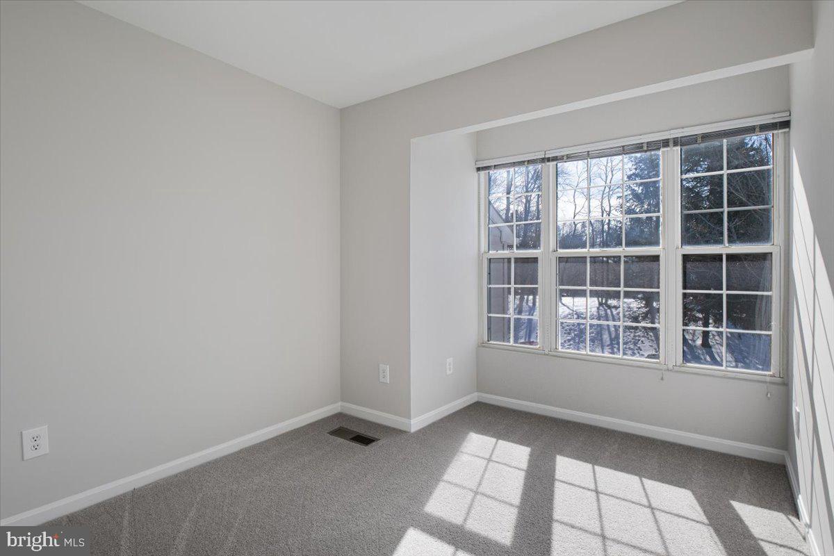 CENTREVILLE GREEN - Residential