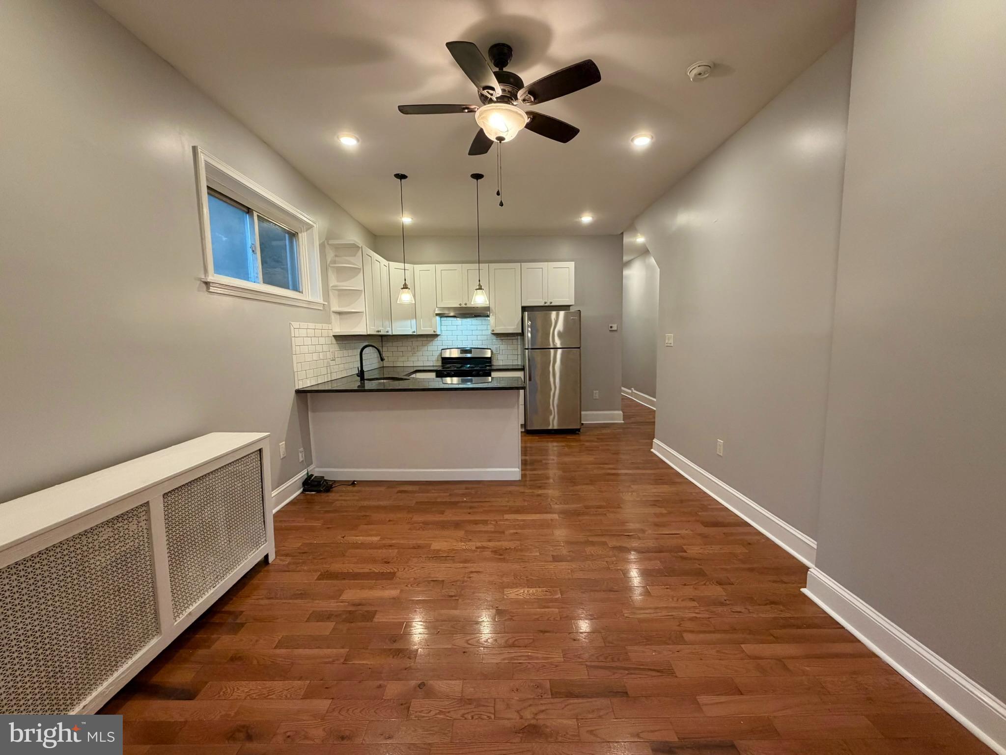 5028 WALNUT STREET 1F