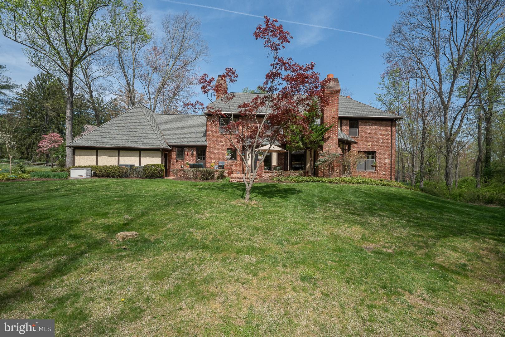 RADNOR HUNT - Residential