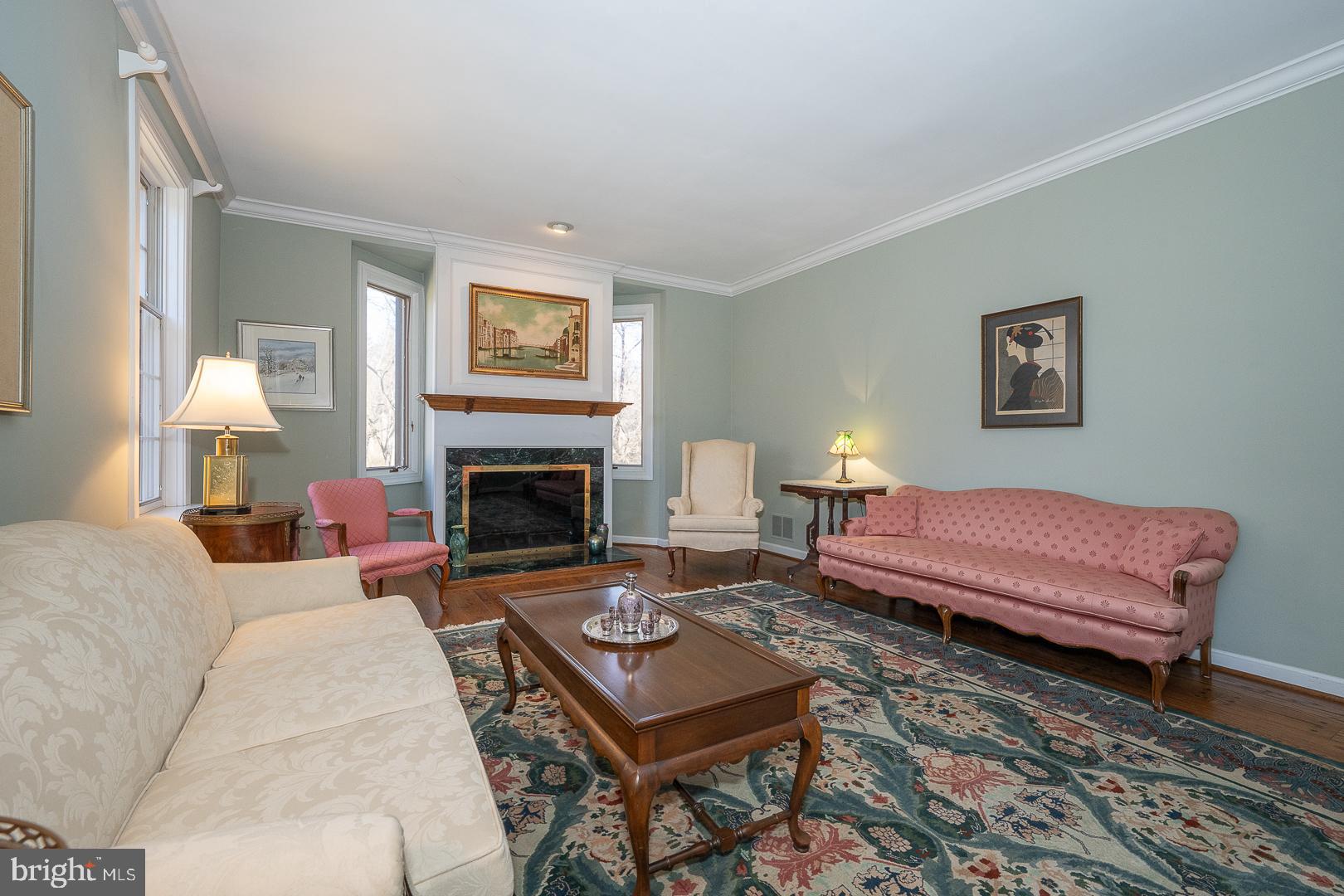 RADNOR HUNT - Residential