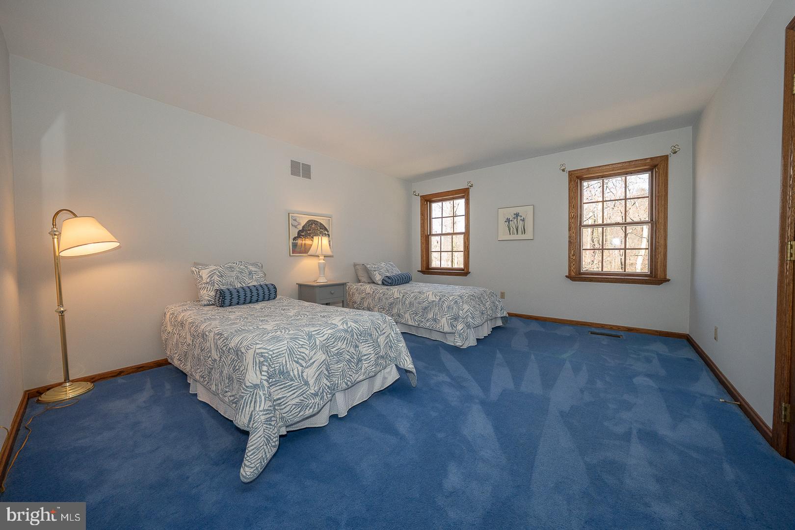 RADNOR HUNT - Residential