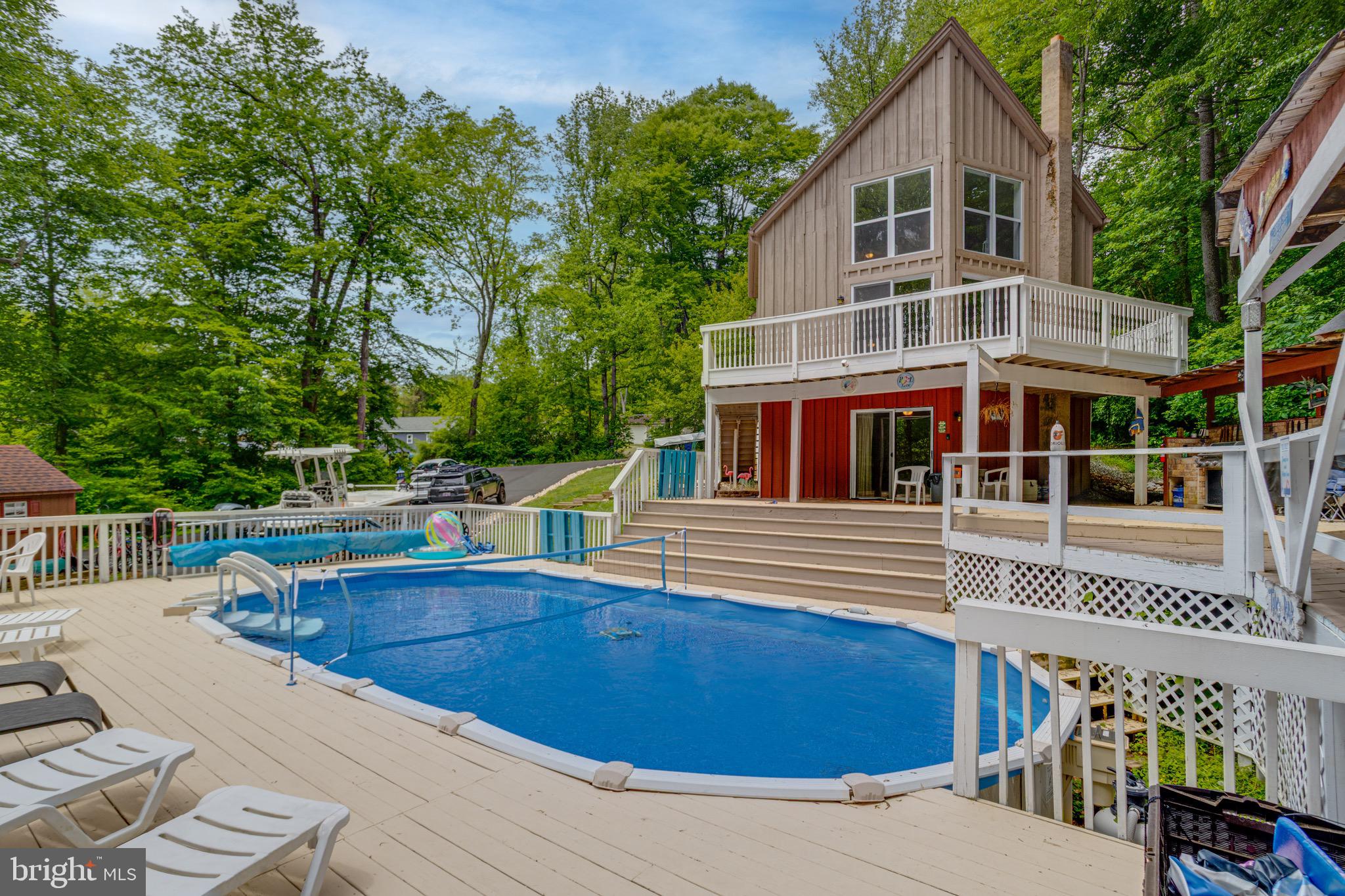 OCTORARO LAKES - Residential