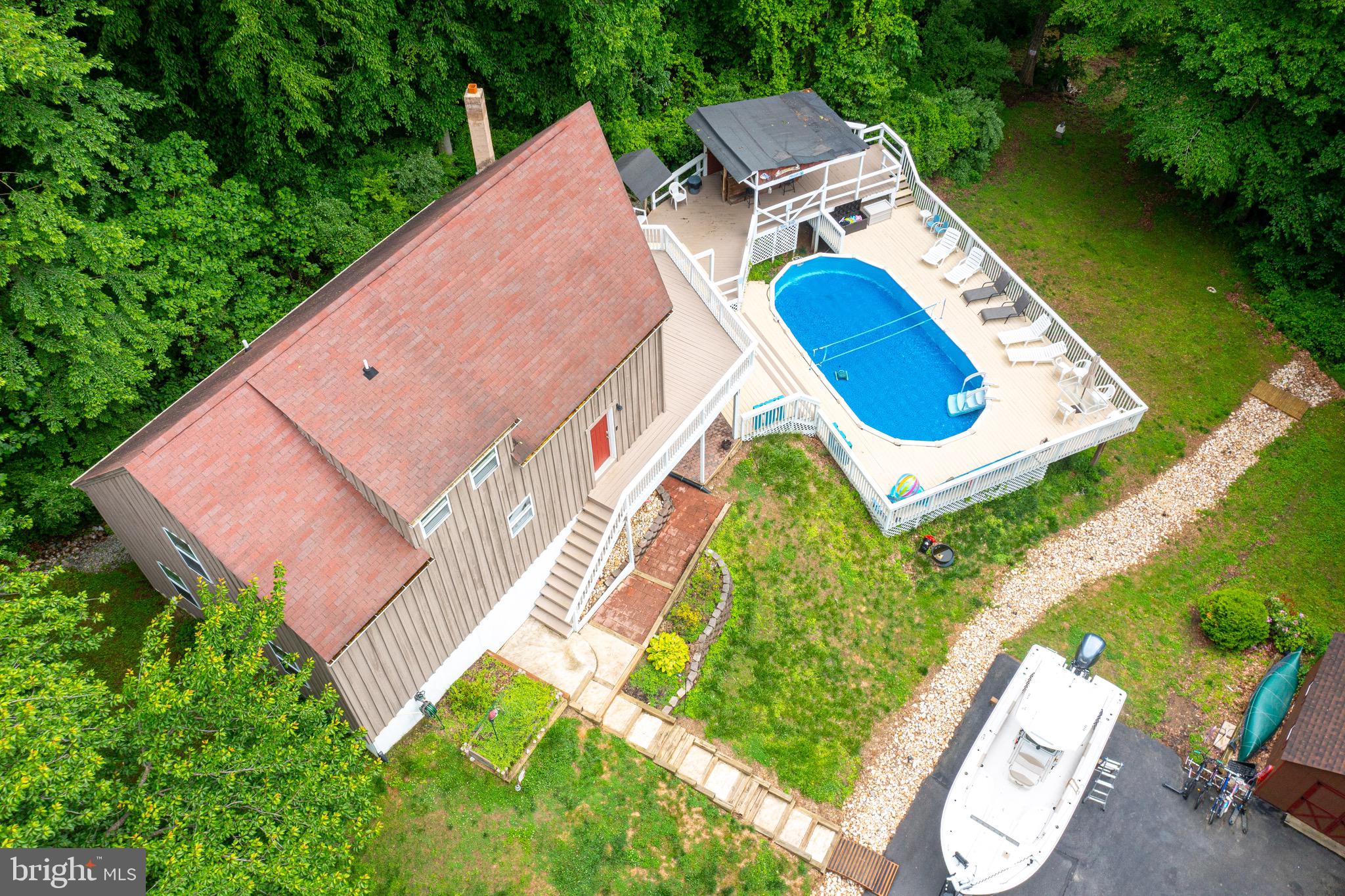 OCTORARO LAKES - Residential