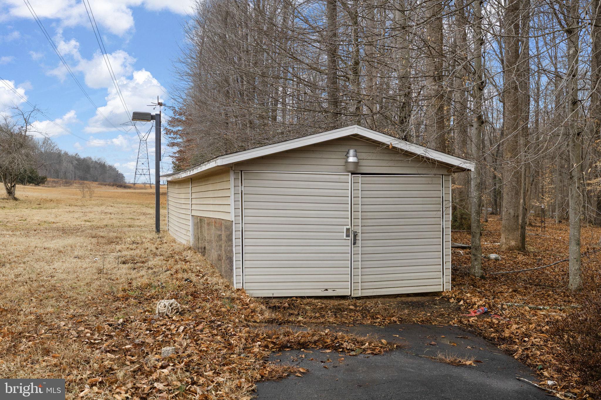 SADDLEBROOKE FARMS - Residential
