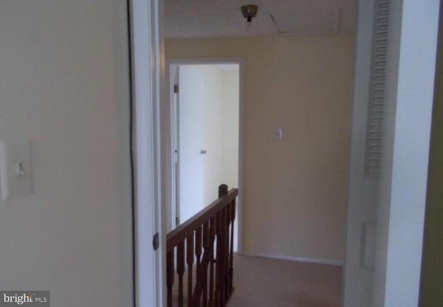 LITTLE ROCKY RUN - Residential Lease