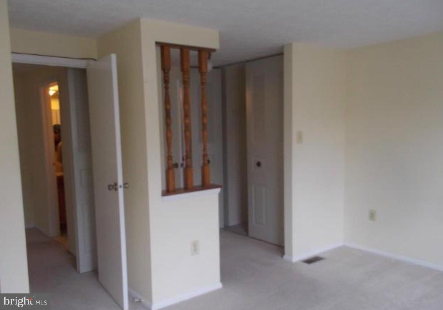 LITTLE ROCKY RUN - Residential Lease