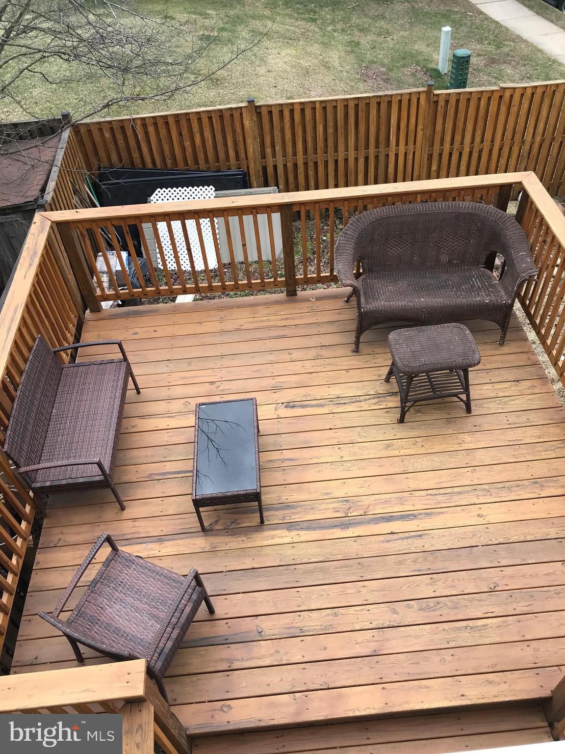 LITTLE ROCKY RUN - Residential Lease