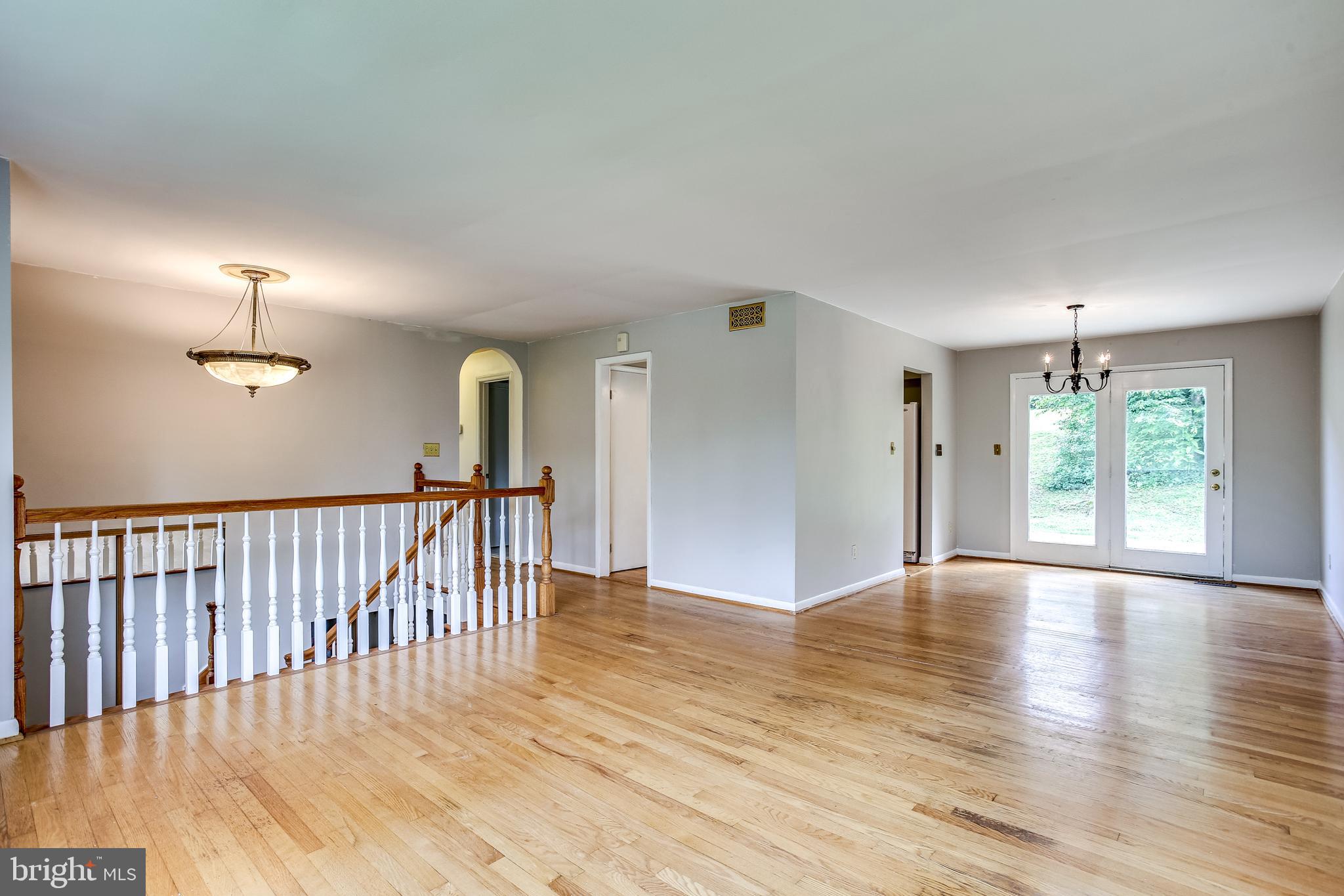 BOLLINGER ESTATES - Residential