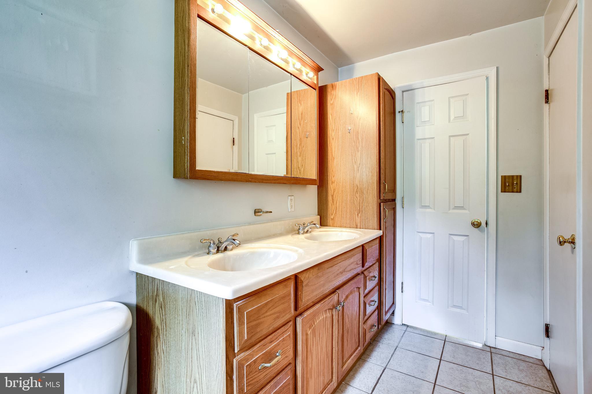 BOLLINGER ESTATES - Residential