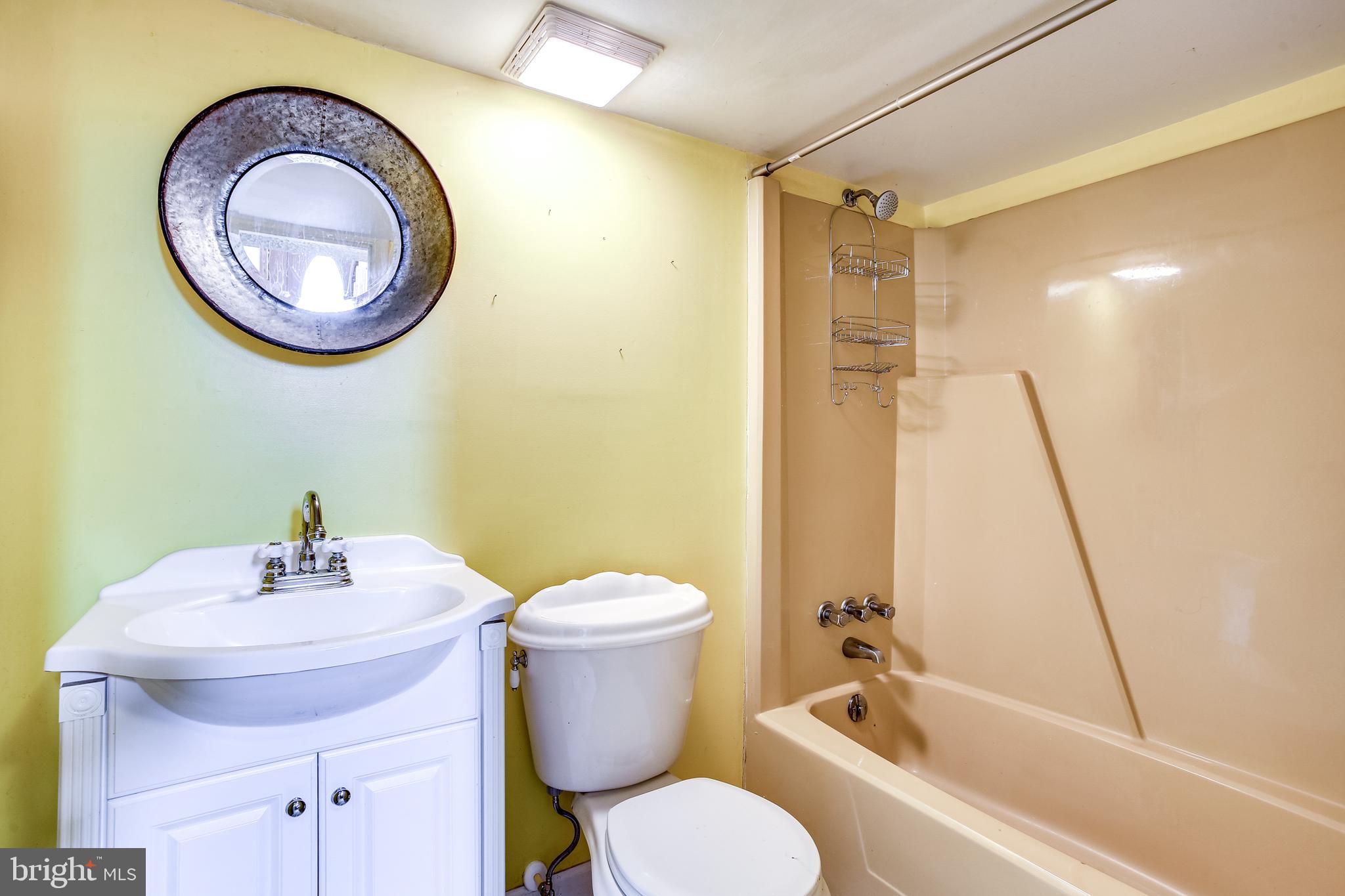 BOLLINGER ESTATES - Residential