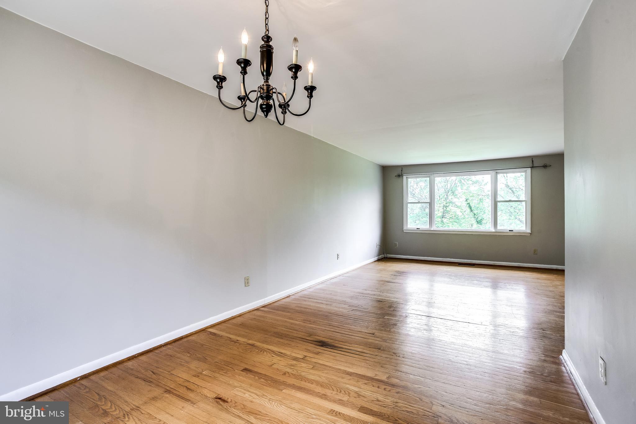 BOLLINGER ESTATES - Residential