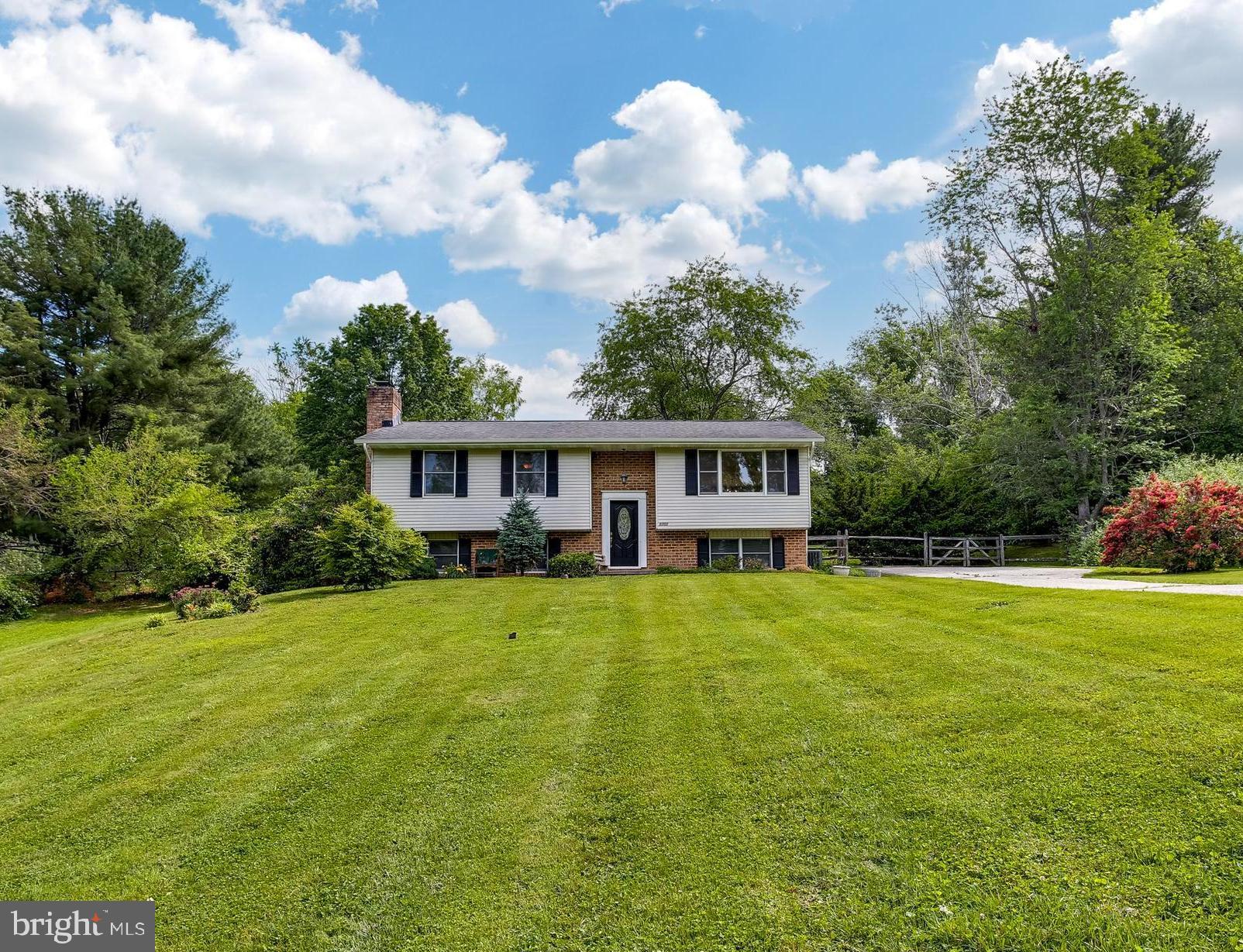 BOLLINGER ESTATES - Residential