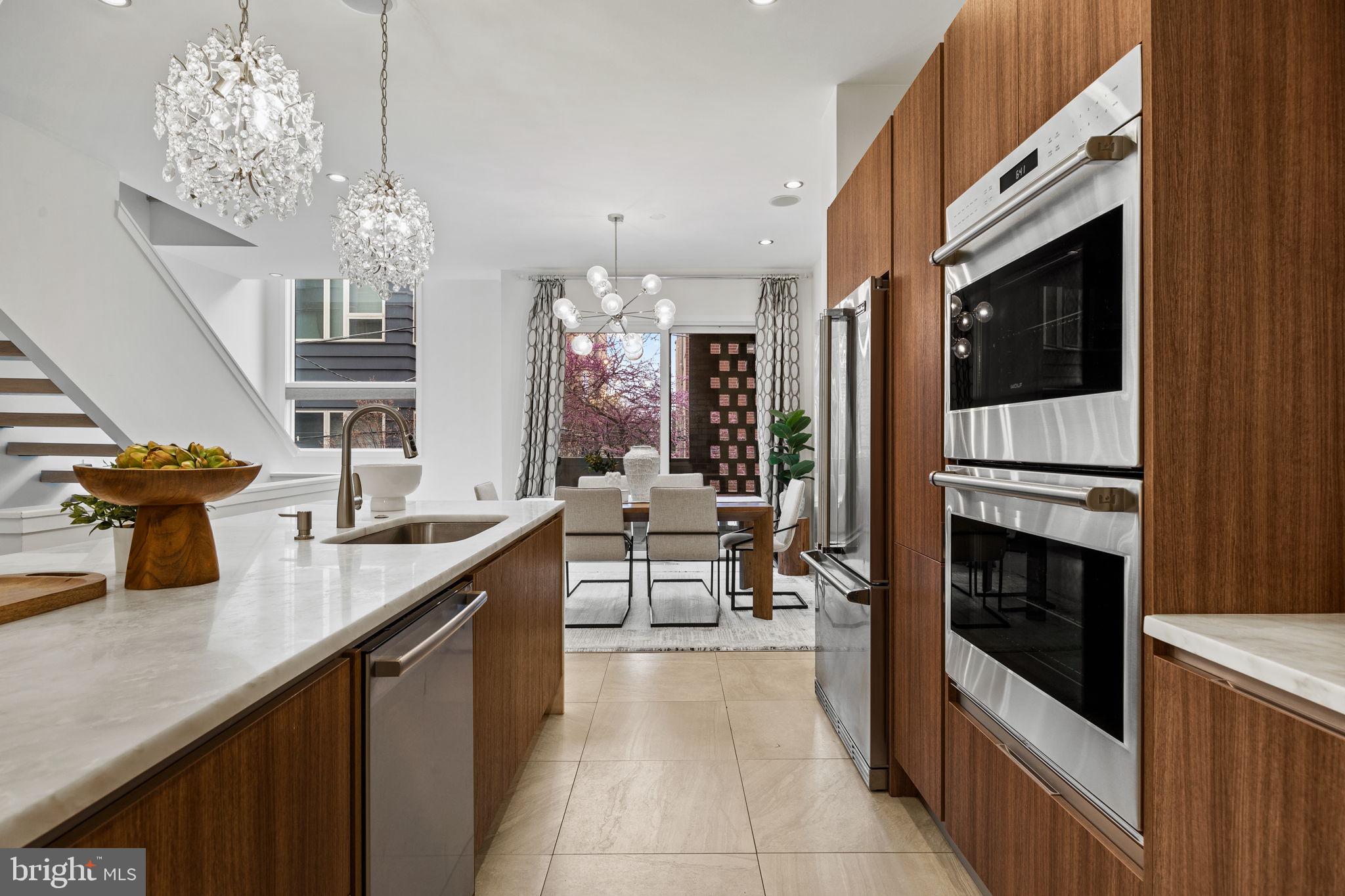 BELLA VISTA - Residential