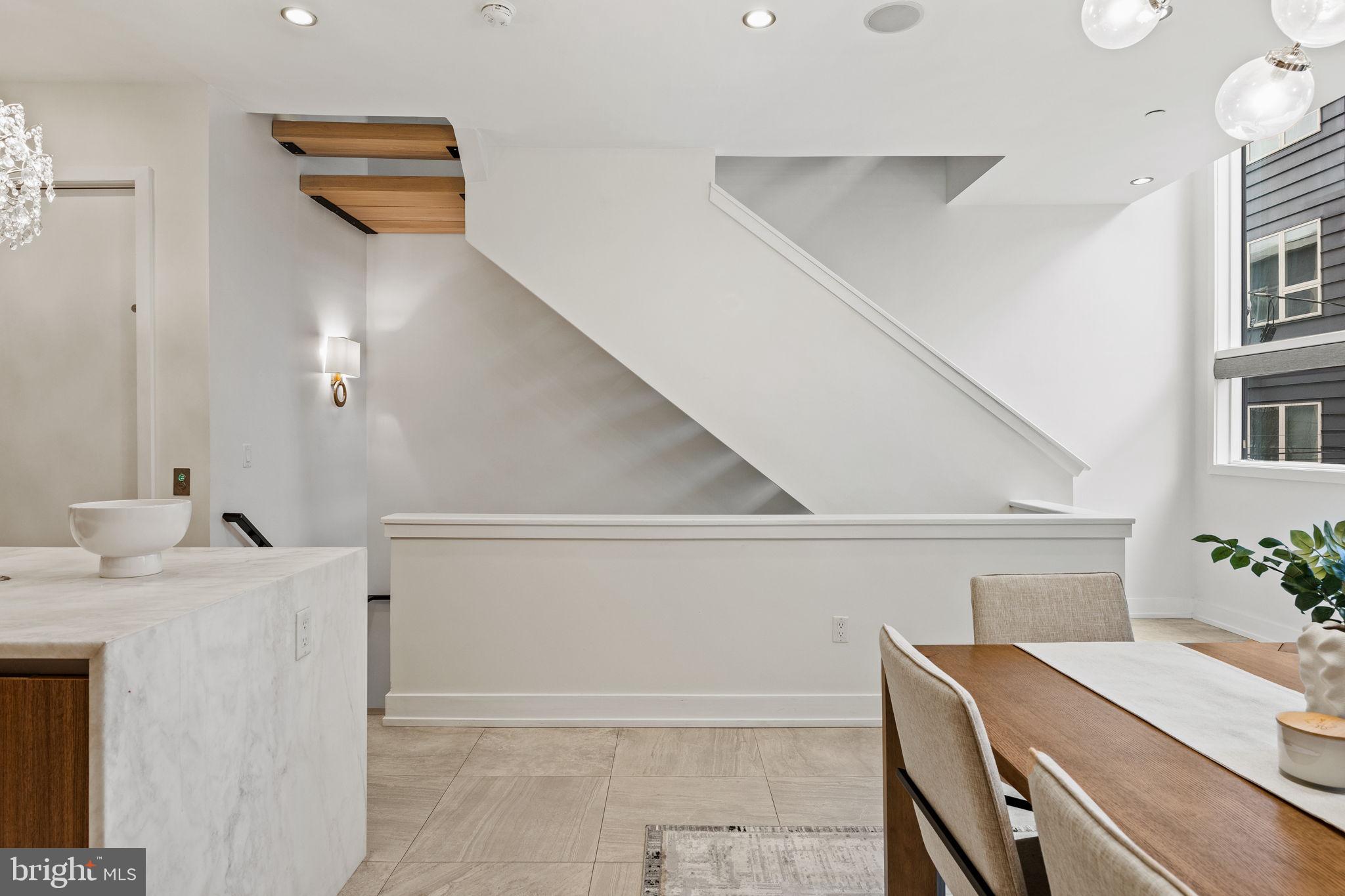 BELLA VISTA - Residential