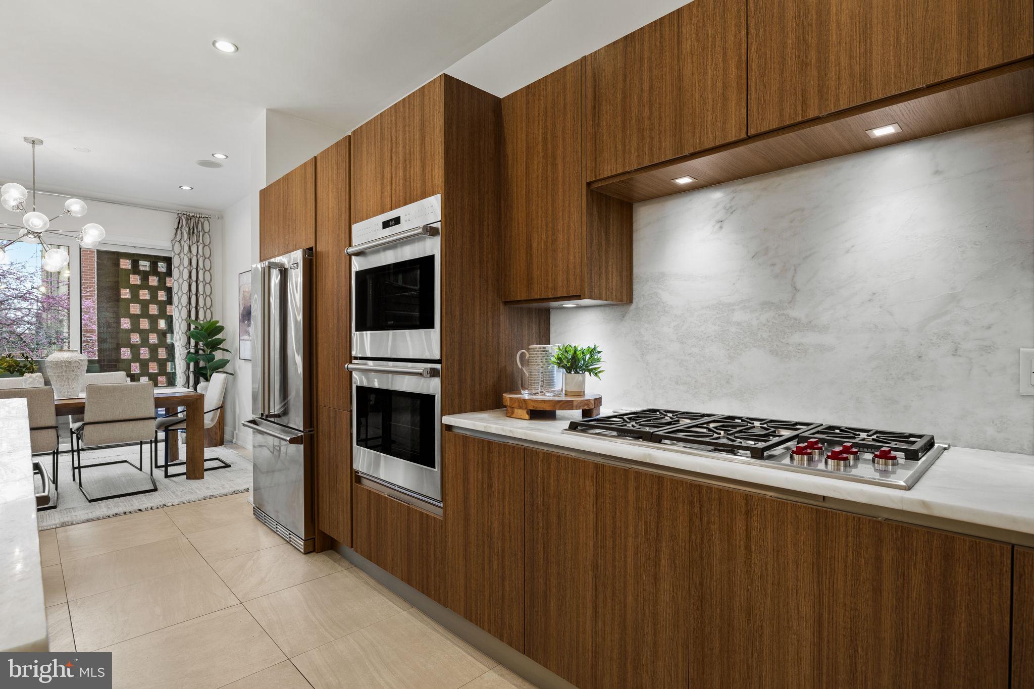BELLA VISTA - Residential