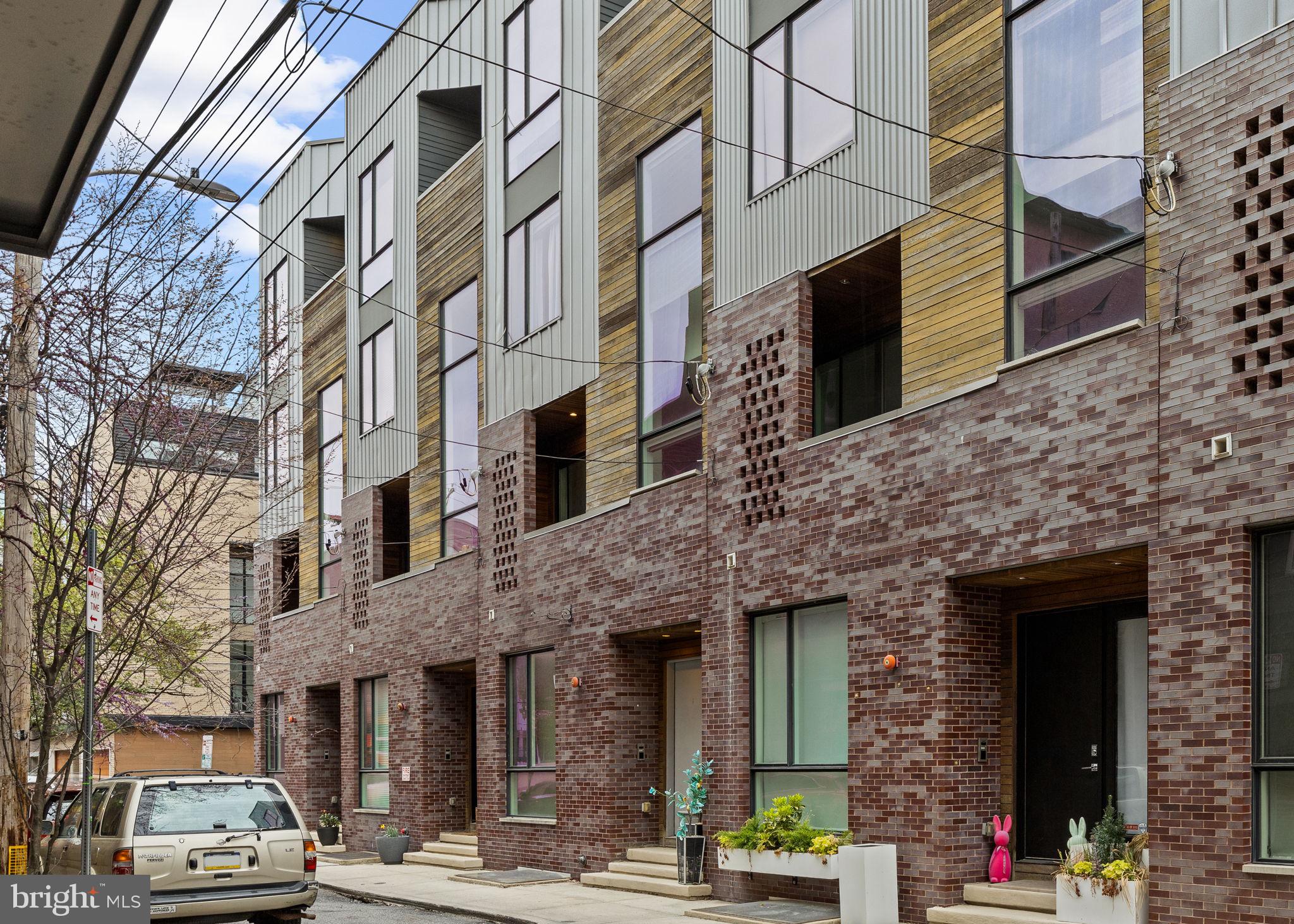 BELLA VISTA - Residential
