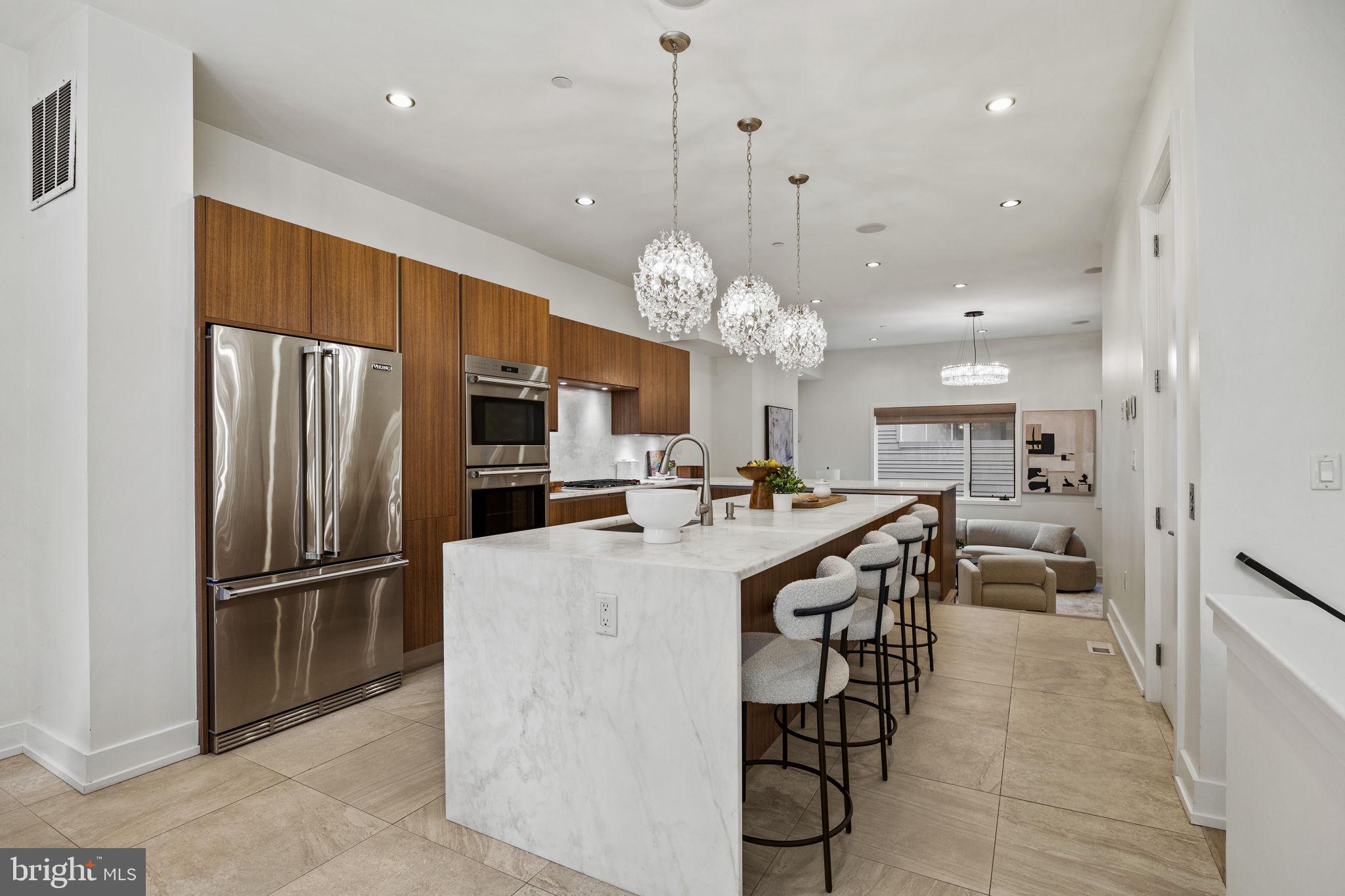 BELLA VISTA - Residential