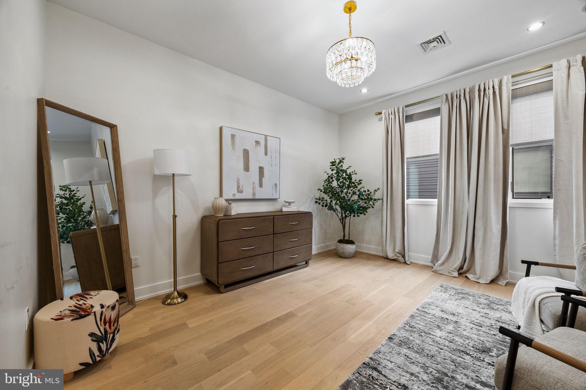 BELLA VISTA - Residential