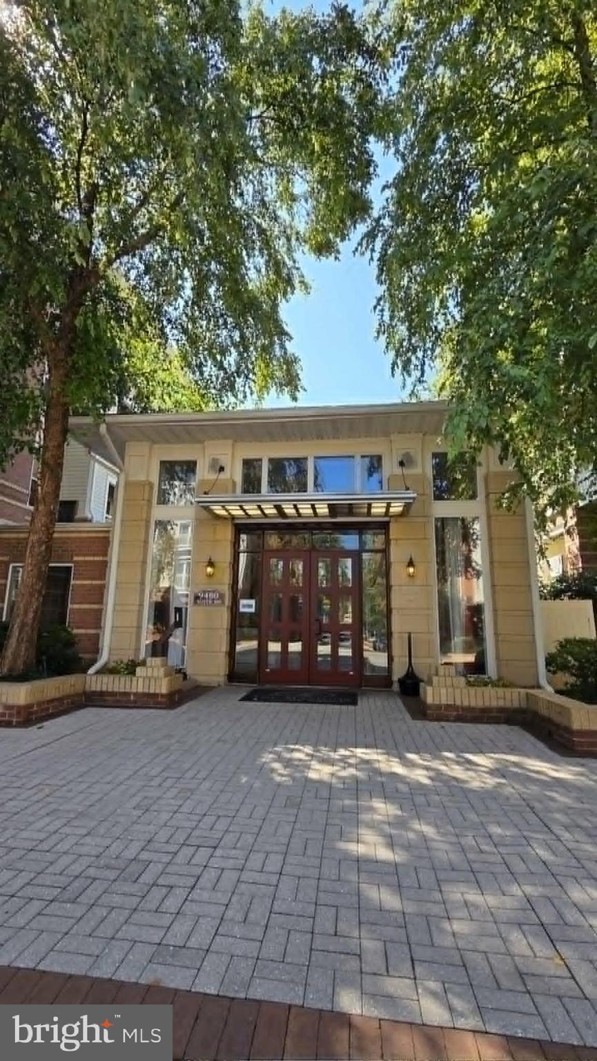 2791 CENTERBORO DRIVE 182