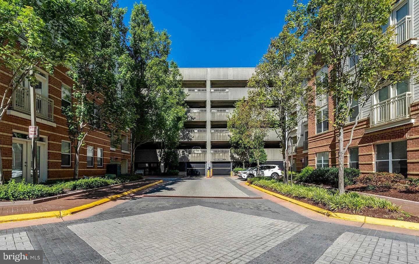 2791 CENTERBORO DRIVE 182
