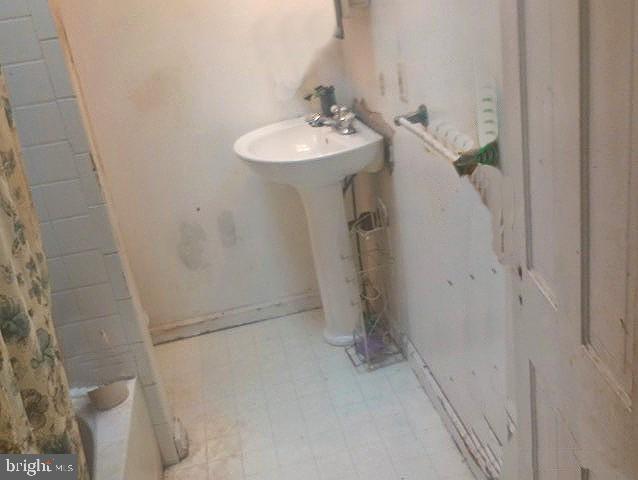 HARWOOD - Residential