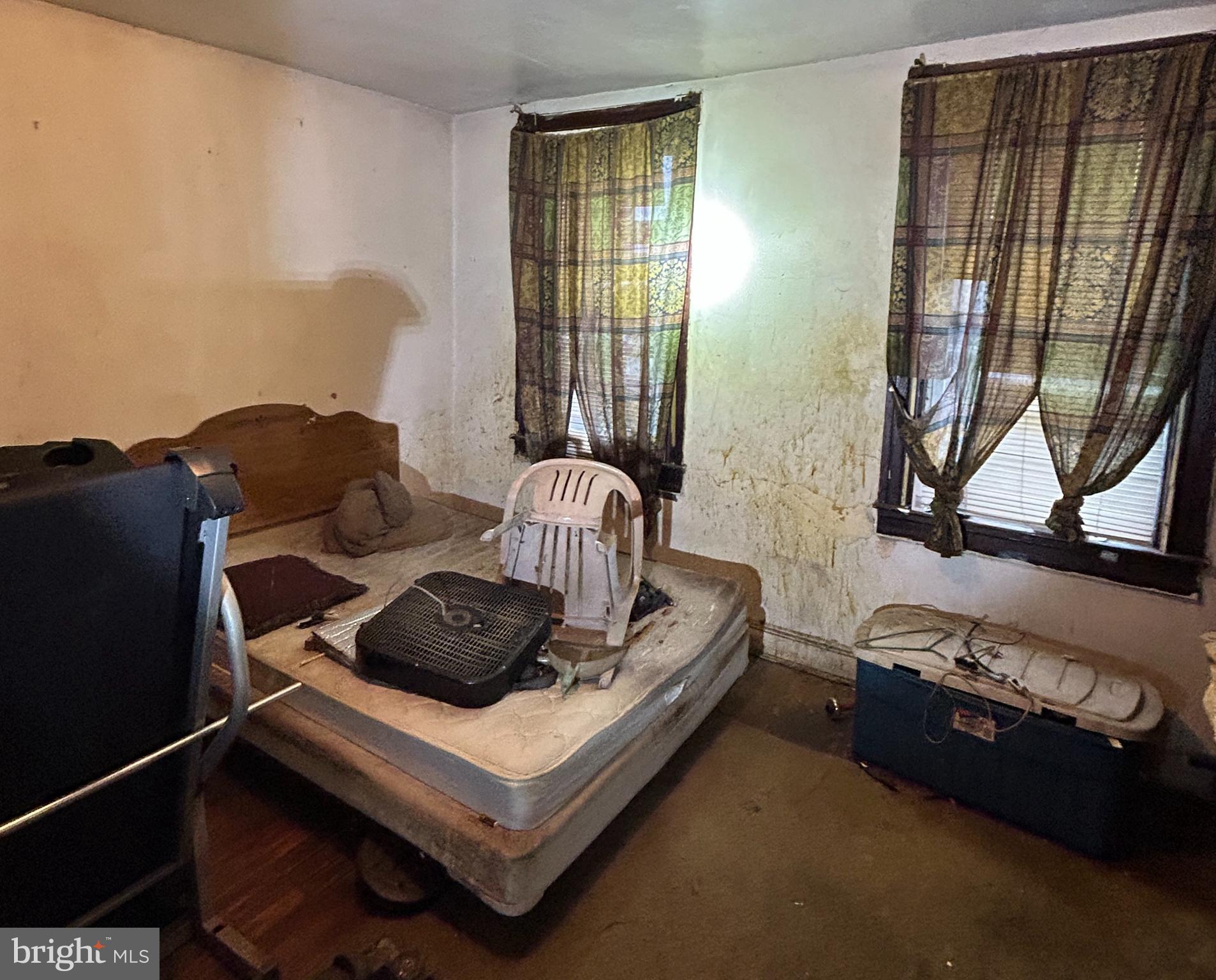 HARWOOD - Residential