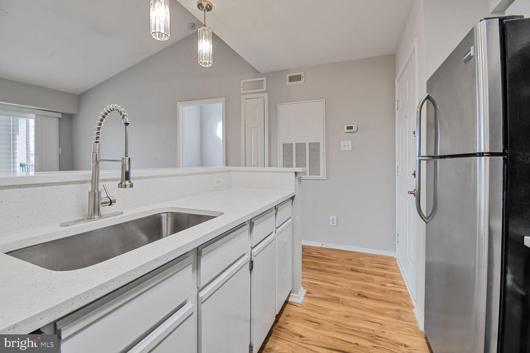 3307 WYNDHAM CIRCLE 4163