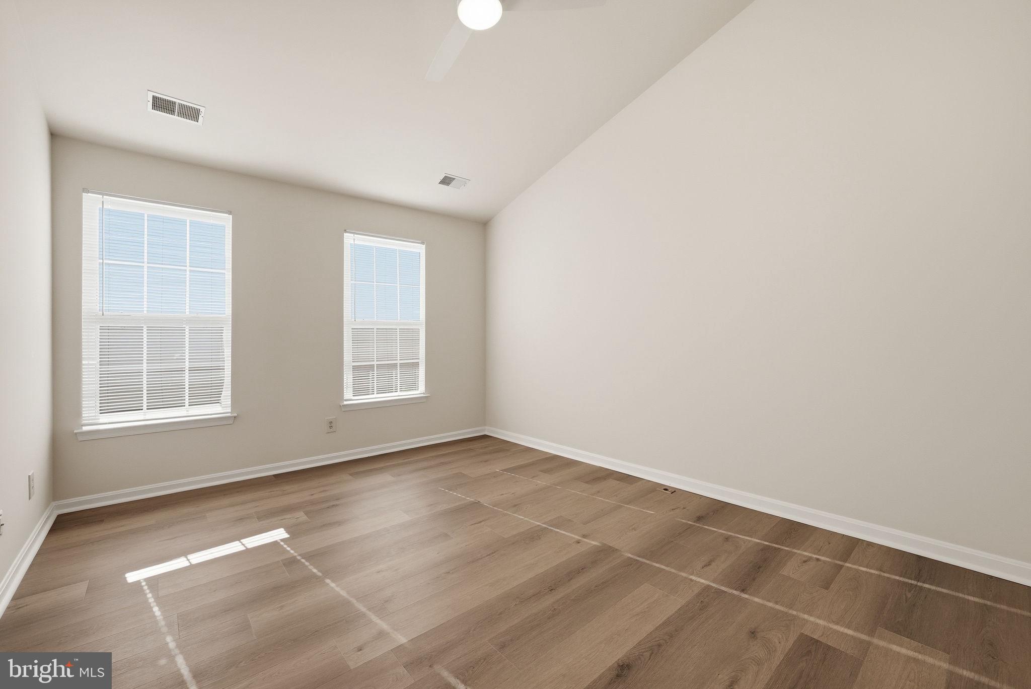 SOUTHLAKE AT MONTCLAIR - Residential