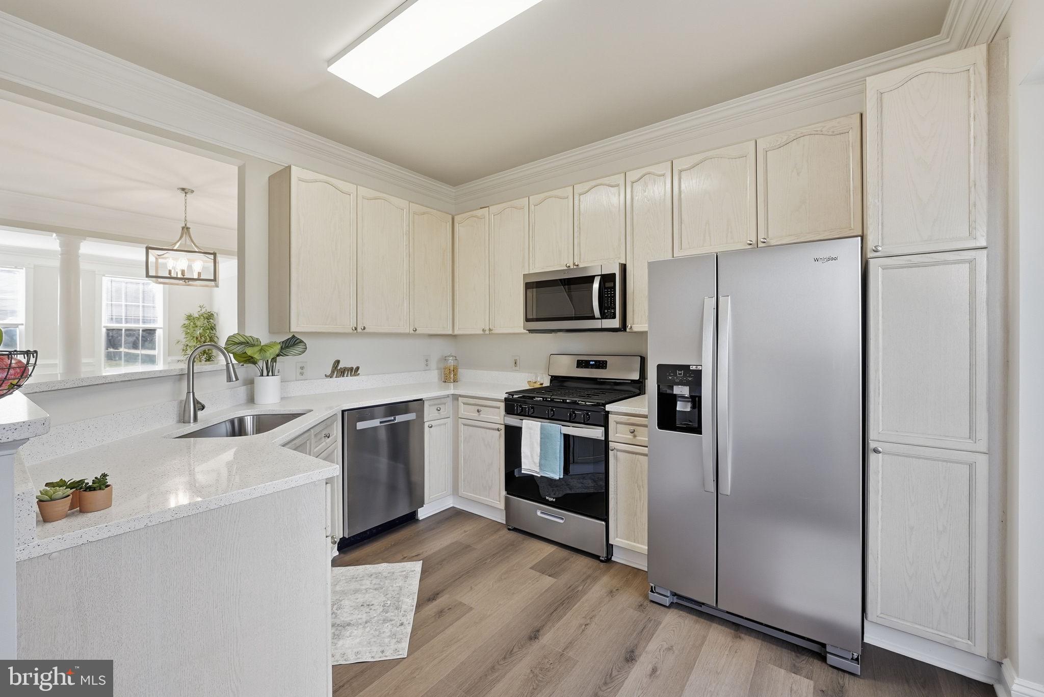 SOUTHLAKE AT MONTCLAIR - Residential