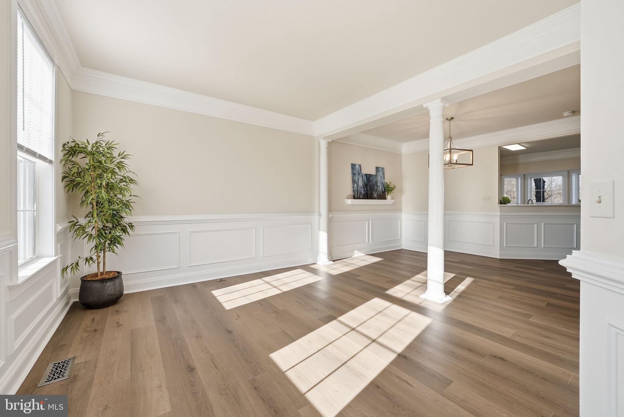 15461 PORT WASHINGTON COURT