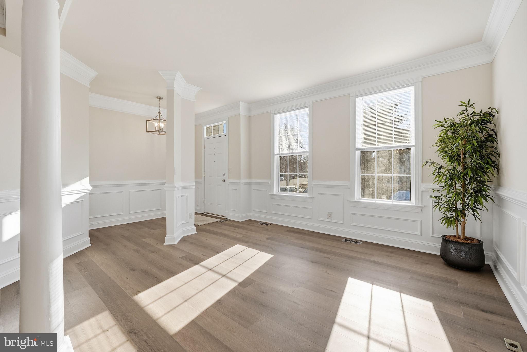 15461 PORT WASHINGTON COURT