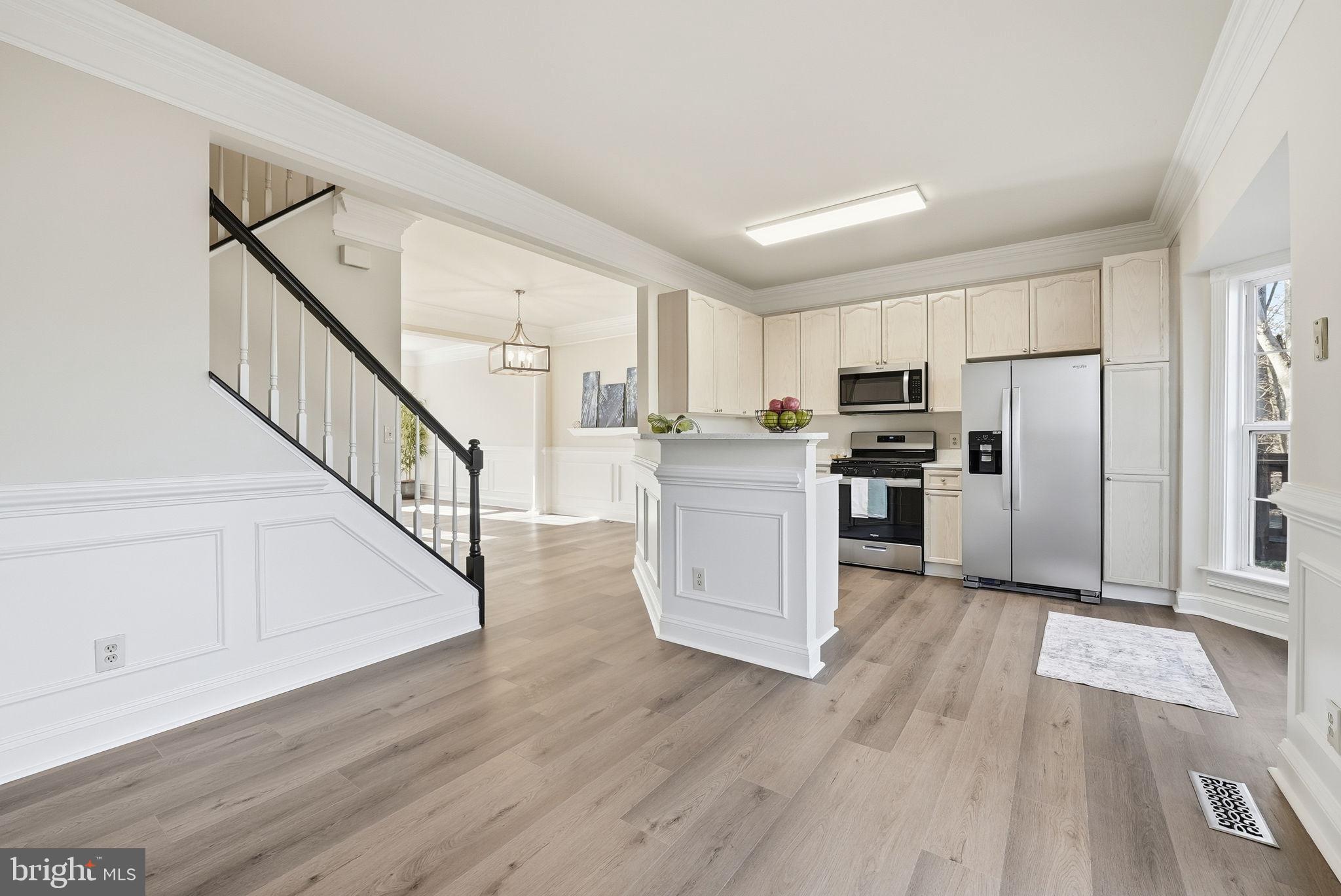 SOUTHLAKE AT MONTCLAIR - Residential