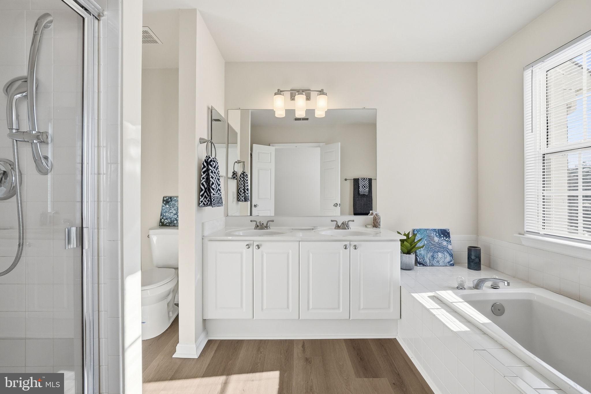 SOUTHLAKE AT MONTCLAIR - Residential