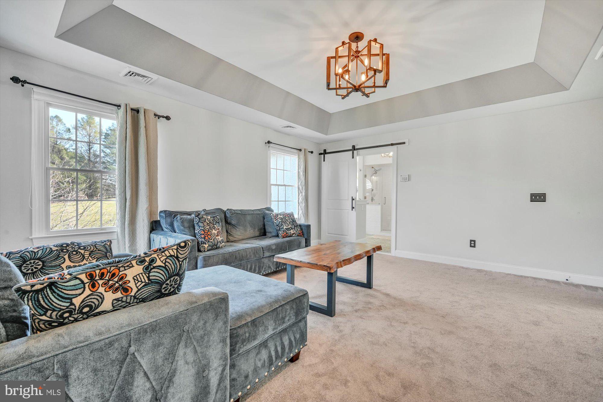 HILLHURST - Residential