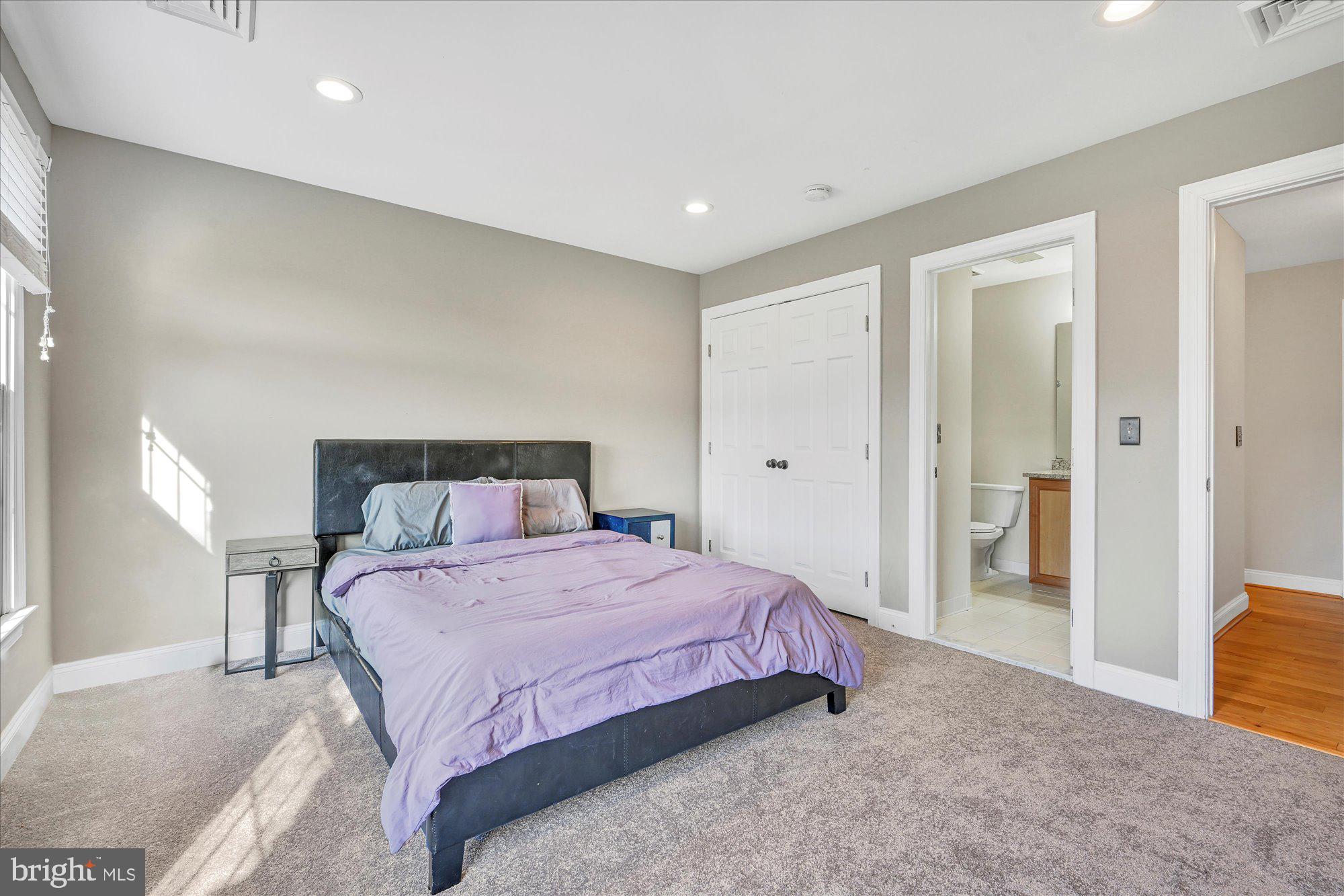 HILLHURST - Residential