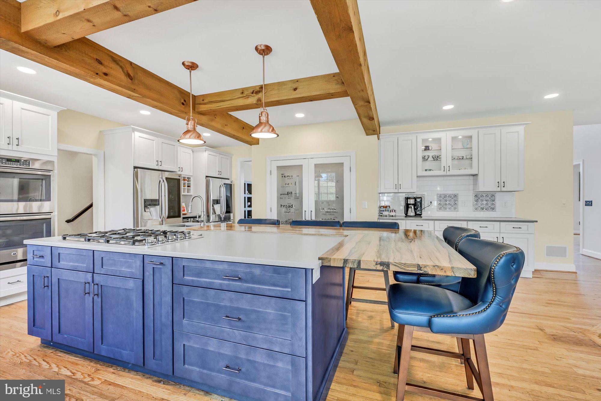 HILLHURST - Residential