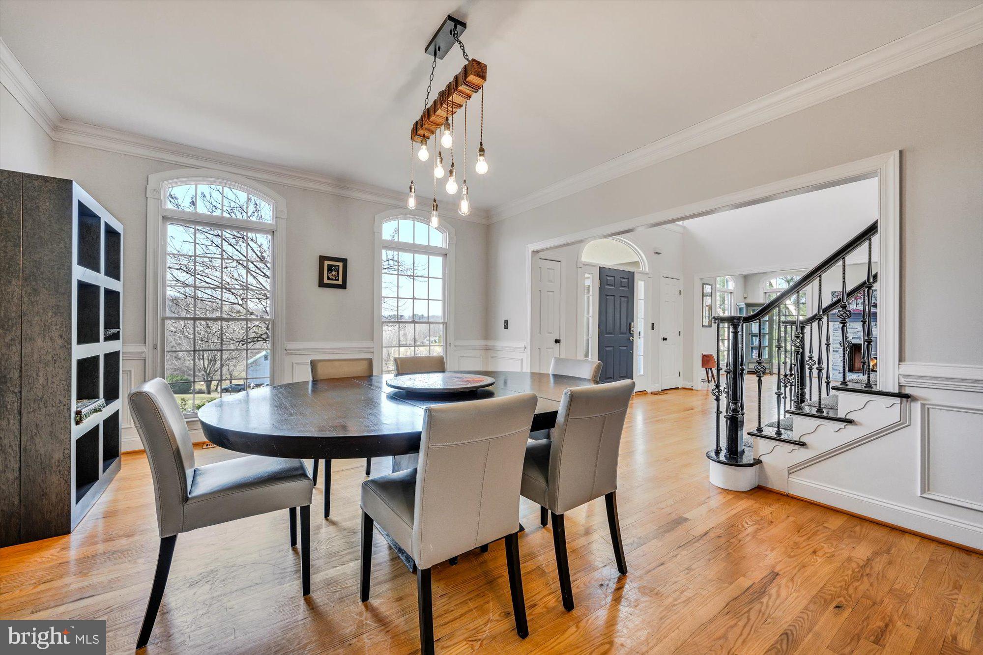 HILLHURST - Residential