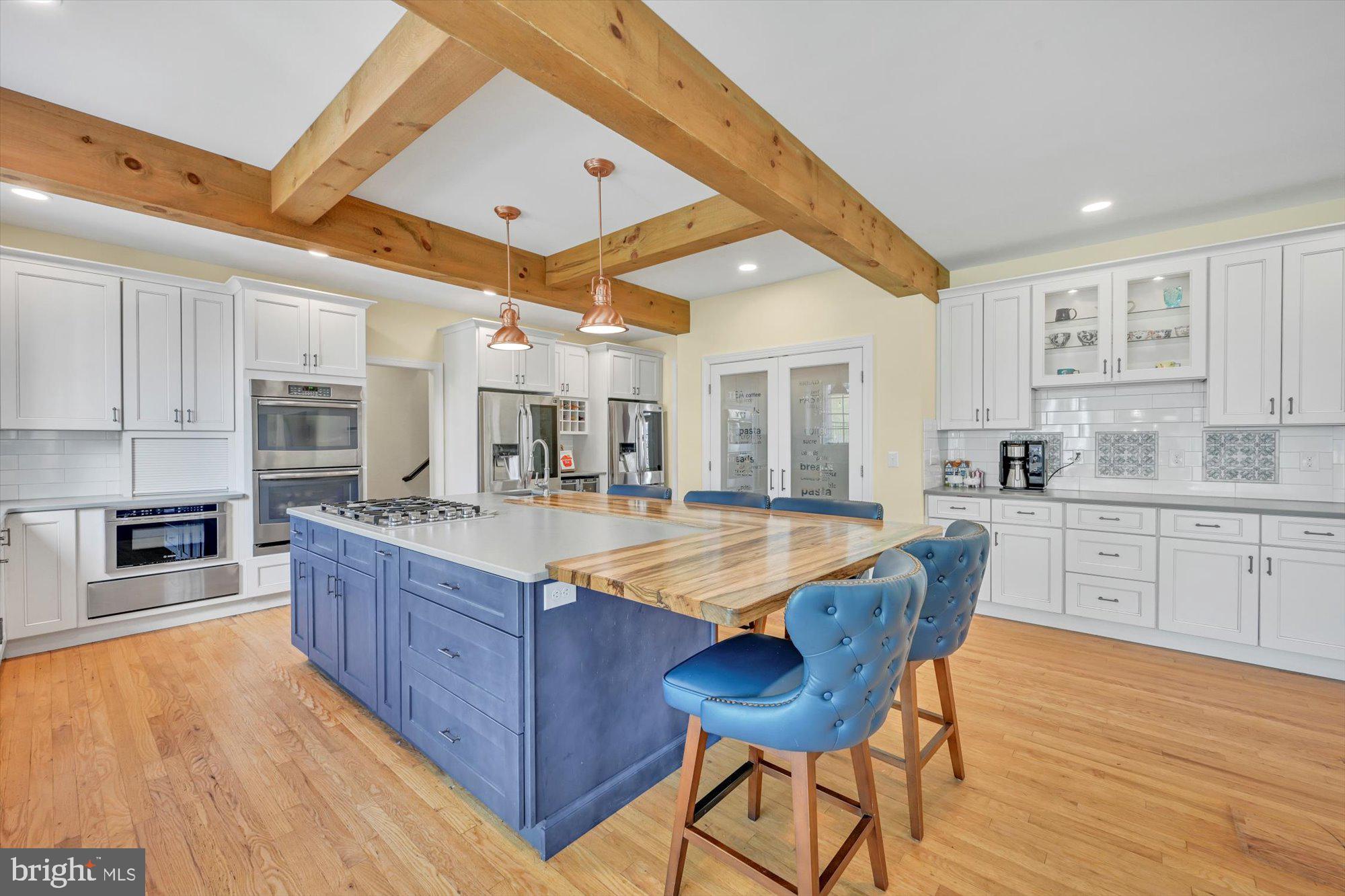 HILLHURST - Residential