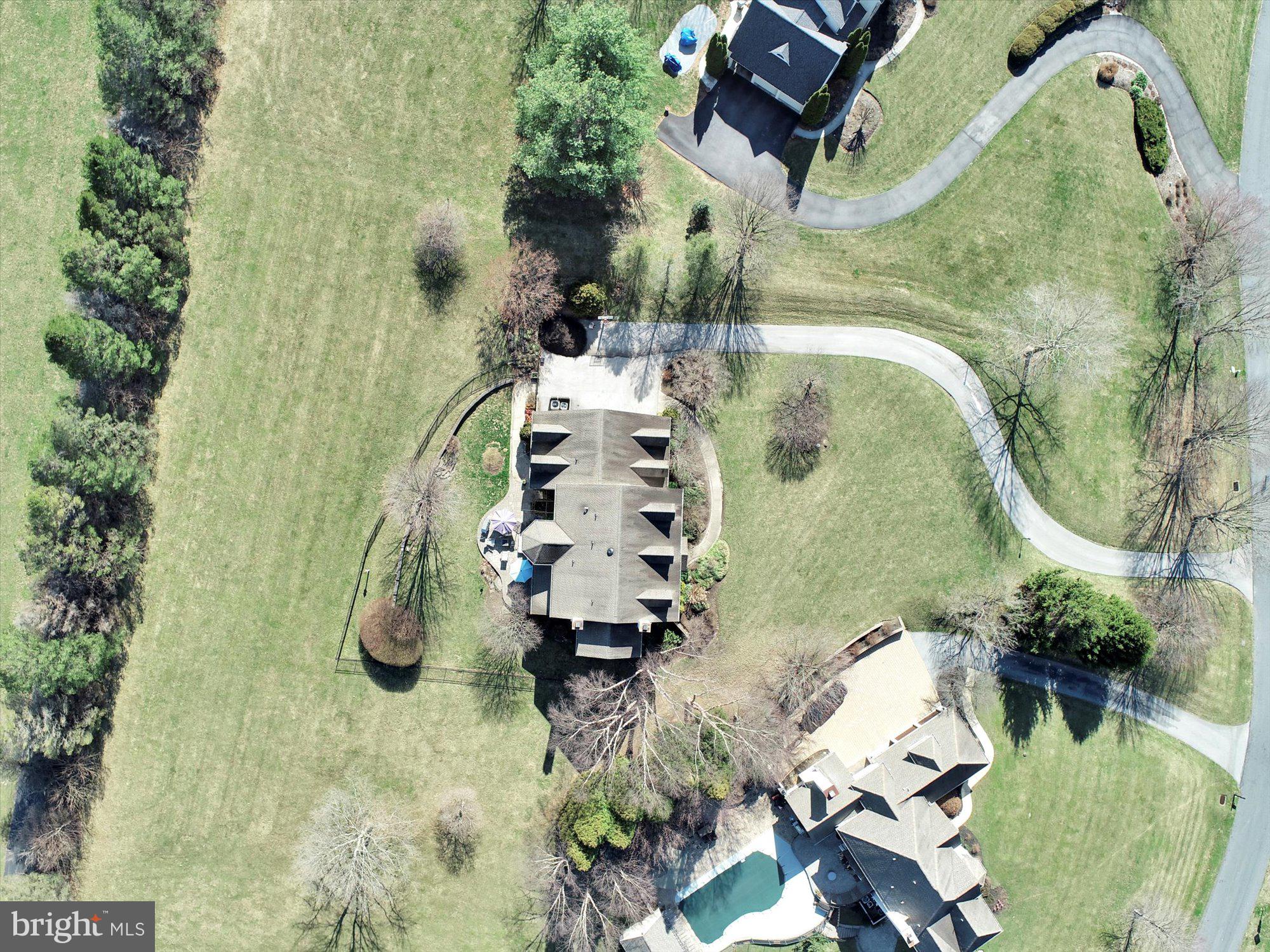 HILLHURST - Residential