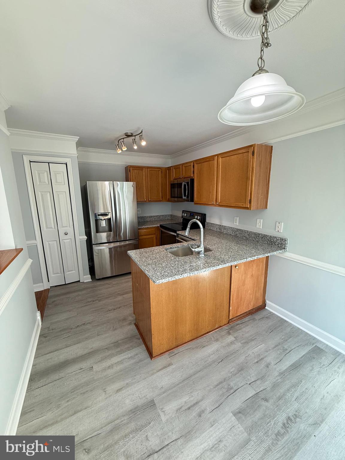 HIGHPOINTE - Residential Lease