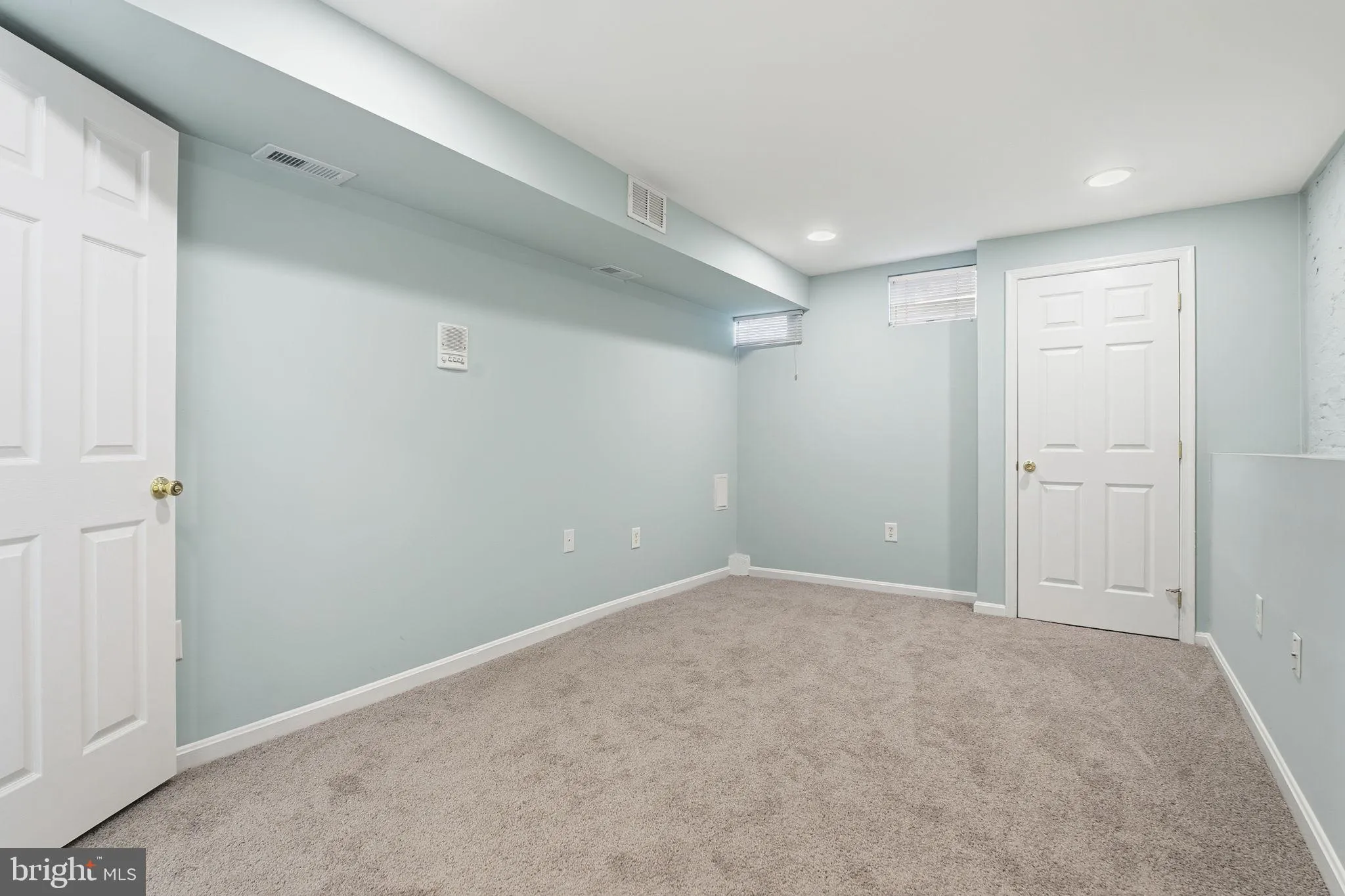 Baltimore, Maryland 21224, United States, 3 Bedrooms Bedrooms, ,3 BathroomsBathrooms,Residential,Active,245118